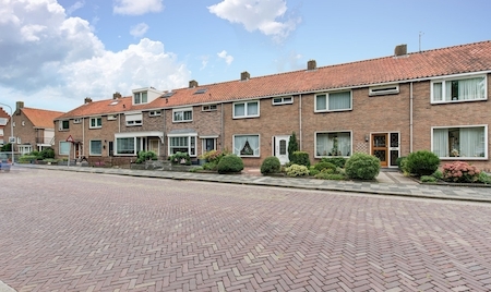 Verkocht: Burgemeester van Baarstraat 9 in Volendam