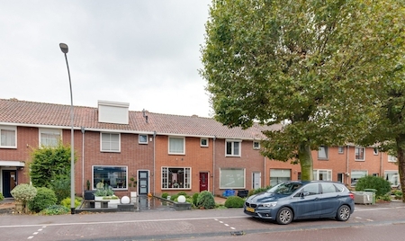 Verkocht: Burgemeester van Baarstraat 21 in Volendam