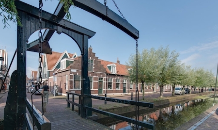 Verhuurd: H J Calkoengracht 2 in Volendam