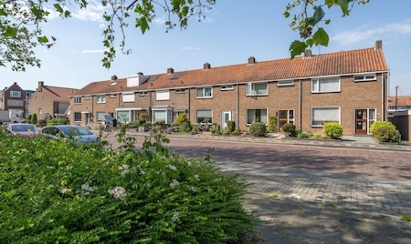 Verkocht: Burgemeester van Baarstraat 9 in Volendam
