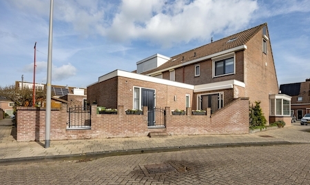 Verkocht onder voorbehoud: Dick Tolstraat 72 in Volendam